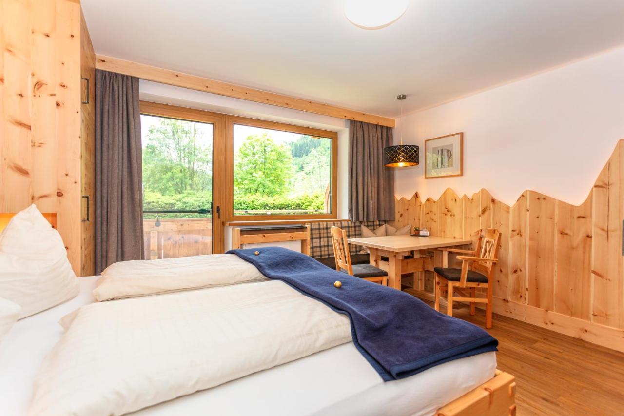 Apartment Gaestehaus Luggau เราริส ภายนอก รูปภาพ