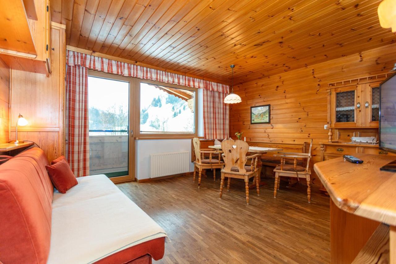 Apartment Gaestehaus Luggau เราริส ภายนอก รูปภาพ