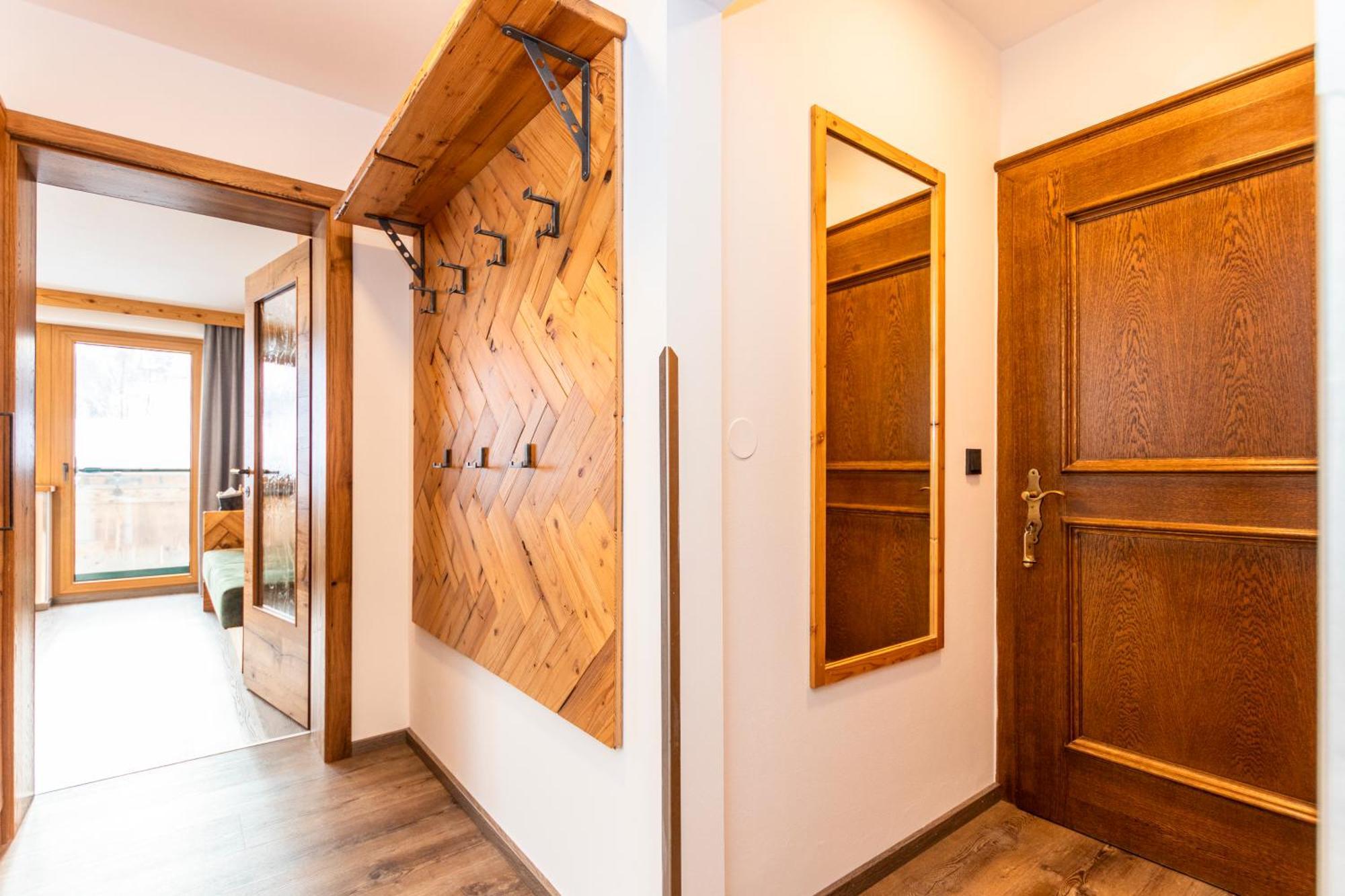 Apartment Gaestehaus Luggau เราริส ภายนอก รูปภาพ